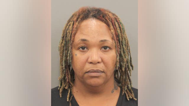 Houston stabbing: Shataraca Pervis pleads guilty to murder, sentenced