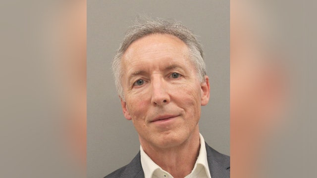 Unlicensed Texas chiropractor sentenced for molesting relative
