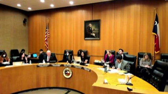 Uplift Harris program expected to launch Friday, provide $500 guaranteed monthly income