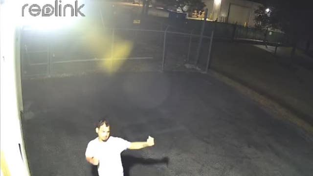 La Porte crime: Authorities searching for man who punched out a window