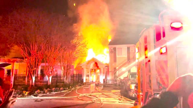 Harris County apartment fire on Ella damages several units