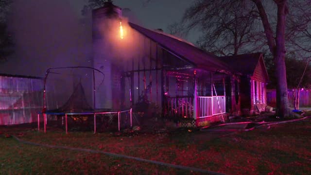 Deadly Harris County house fire: Man dies on Old Greens Road