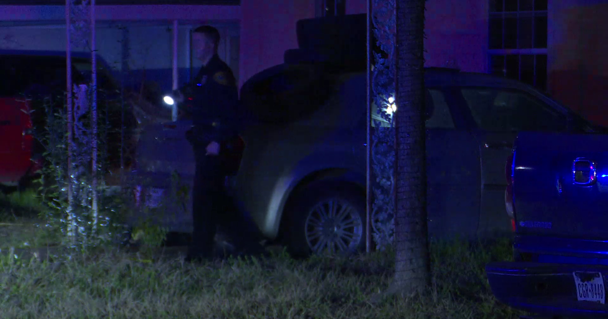 Houston crime: Man shot in leg amid rising neighborly tensions | FOX 26 ...