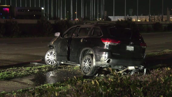 Houston police chase: Man in custody, accused of ramming officer's vehicle