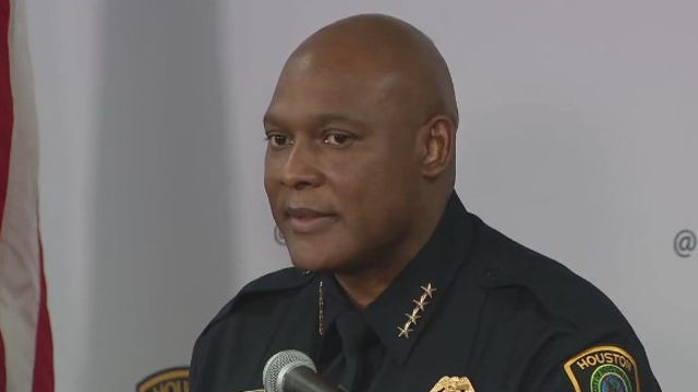 Houston police chief says 4,000 rape investigations were 'suspended', pledges justice
