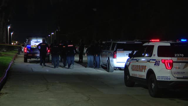 Harris County shooting: Man sleeping in truck shoots suspected car burglar on Parramatta