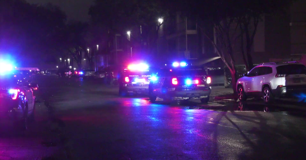 Houston shooting: Man found shot multiple times, woman detained ...