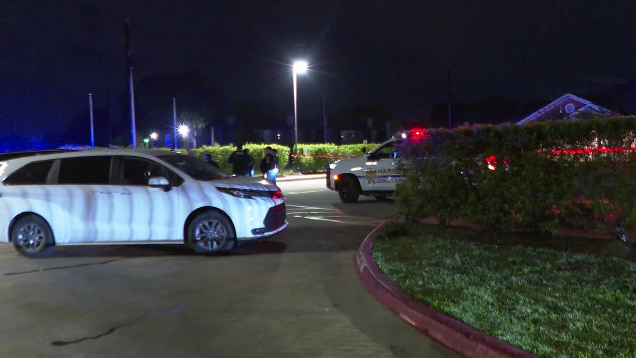 Harris County shooting: Boy injured on Tidwell; large group was fighting - Vimarsana News