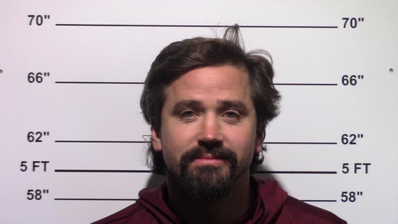 Houston police officer arrested for public intoxication in Fredericksburg, placed on desk duty