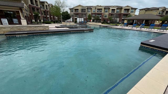 3-year-old in ICU after near drowning in Spring, good Samaritan pulled her out pool