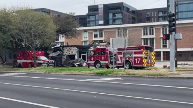 Three Houston firefighters injured when building collapsed during restaurant fire