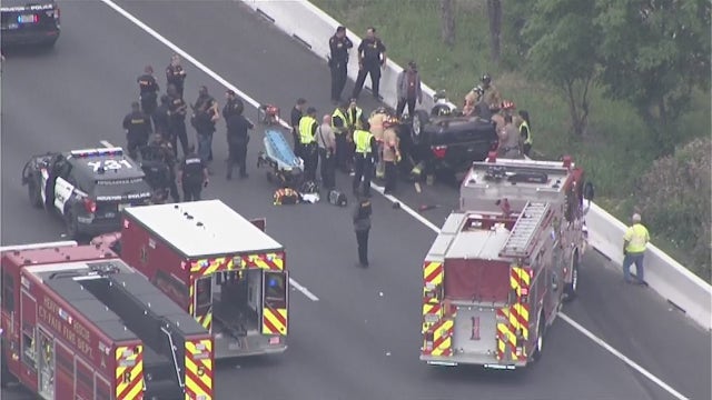 Houston police chase ends in crash, woman driver hospitalized