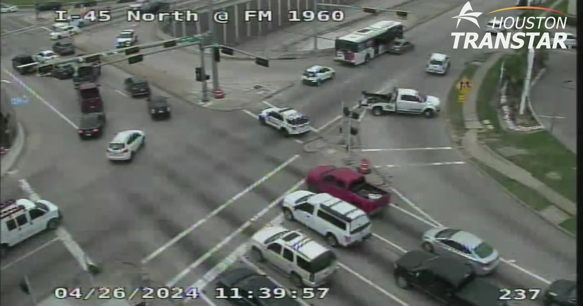 Houston METRO bus, car involved in crash at I-45, FM 1960 | FOX 26 Houston
