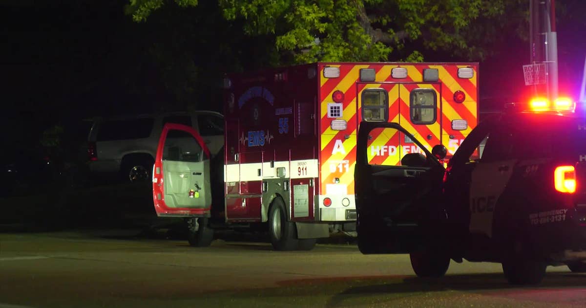 Houston ambulance stolen in Pearland; woman allegedly seen driving away ...
