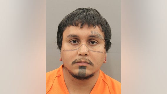 Houston crime: Assault charges filed against man accused of knife attack on woman