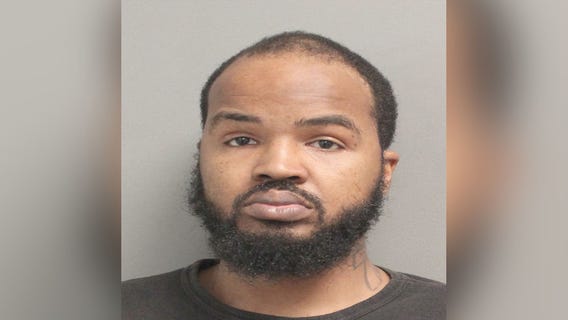 Charlamagne Tha God names Houston man 'Donkey of the Day' after disturbing restaurant incident