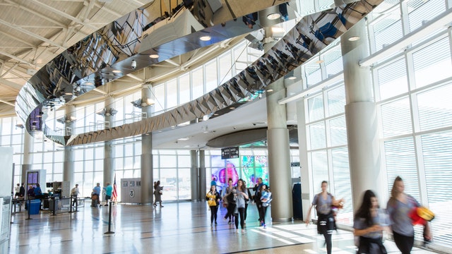 Groundstop issued at Hobby Airport due to thunderstorms