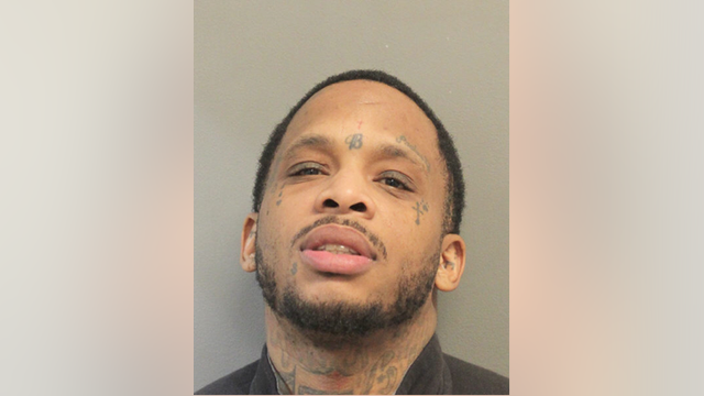 Houston MLK Boulevard shooting: Suspect sought after allegedly killing his sister, police say