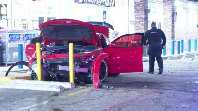 Harris County chase ends in crash on Little York; 2 taken to hospital