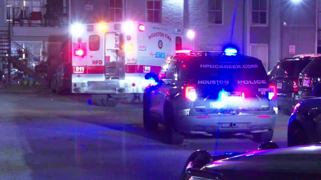 Houston teen shoots 2 others who assaulted him on Corporate, police say