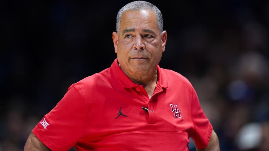 The University of Houston Coach: A Deep Dive into Leadership and Athletic Success