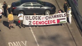 Protesters block entrance to Port of Houston in solidarity with Palestine