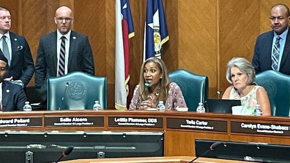 Houston council members respond to Chief Finner's retirement