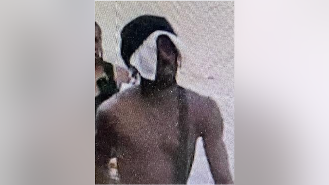 Houston crime: Man fatally shot in Houston parking lot, suspect on the run
