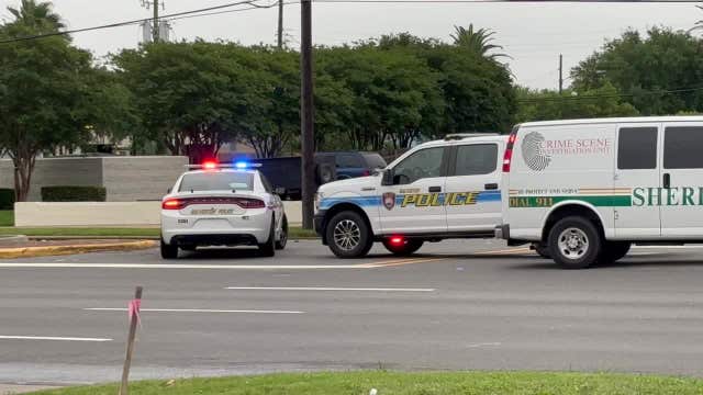 Galveston crash: Pedestrian dies in crash involving off-duty officer