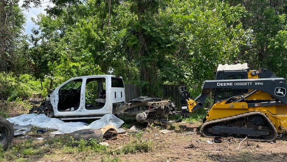 Houston crime: Seven vehicles stripped in forested area, suspects sought