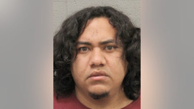 Houston crime: Man allegedly kills three family members in apartment