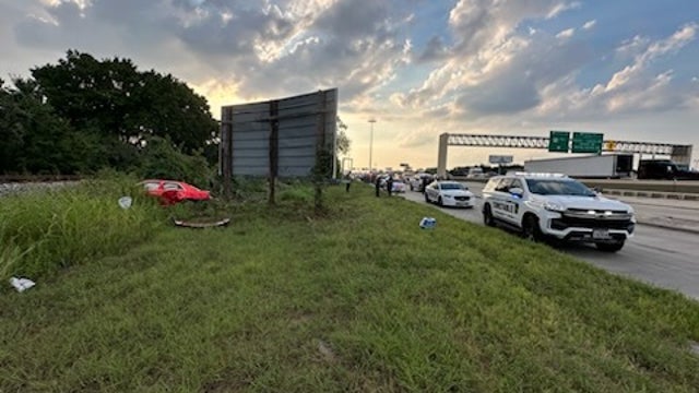 Harris County Pct. 5 assistant chief shot at, suspects still on the run