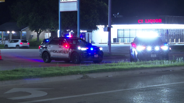 Houston crime: Driver detained after fatal pedestrian crash on Almeda Genoa