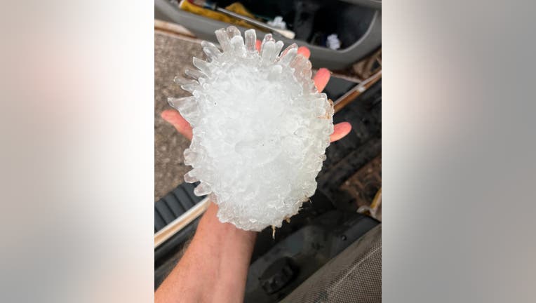 Hail5to6Inch_NearVigoPark_ValCastor1.jpg