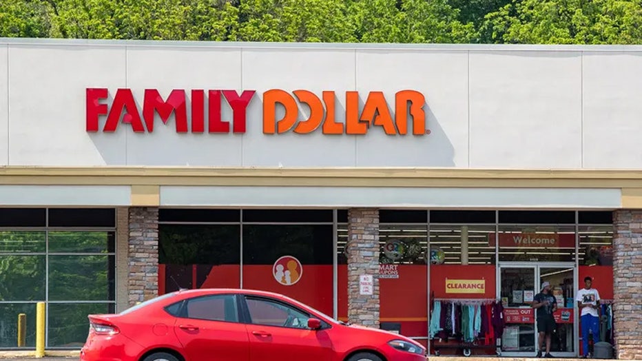 Dollar Tree exploring sale of Family Dollar brand | FOX 26 Houston