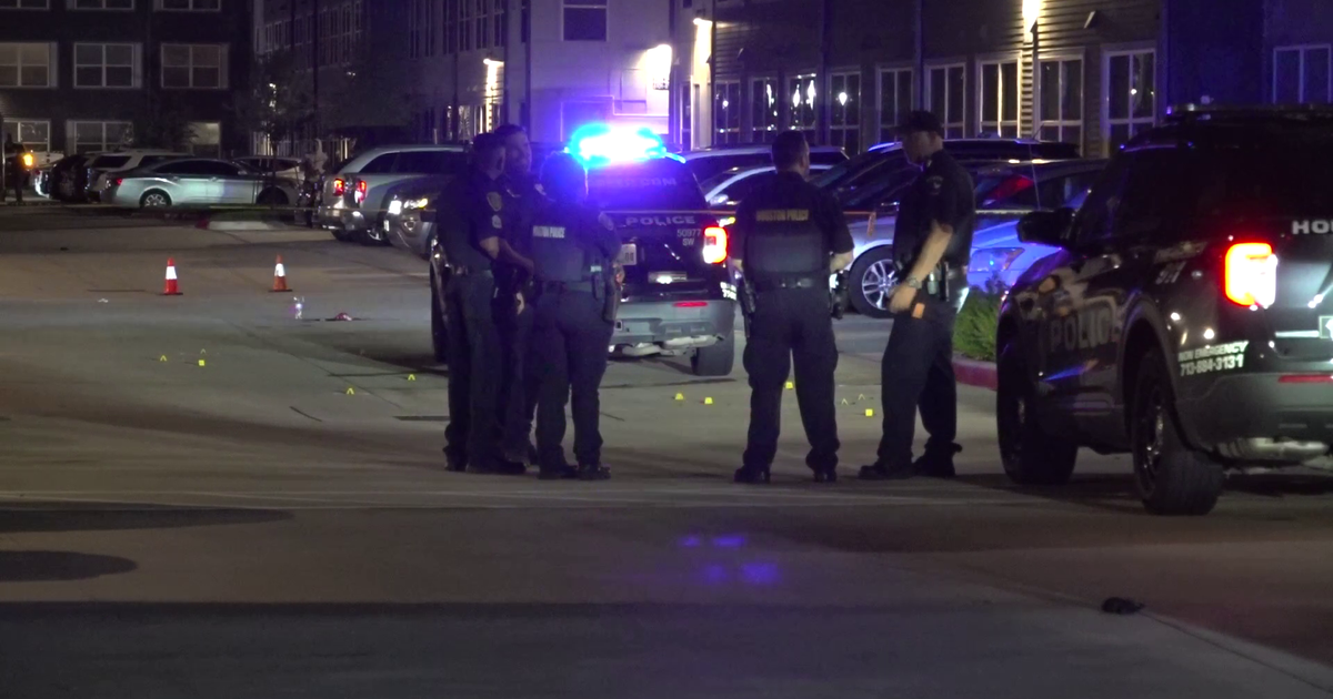 Houston crime: Deadly shooting erupts over parking space, one man dead ...