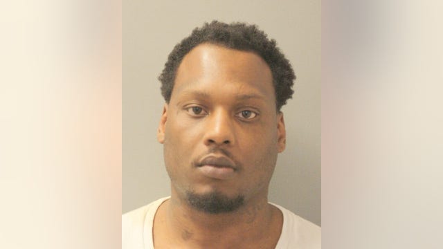 Houston shooting: Man killed after answering gunman's call to come outside, police say