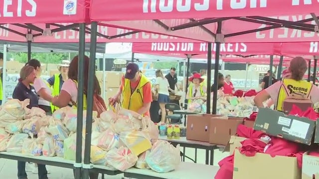 Beryl relief: Houston distribution events, cooling centers, shelters for Friday