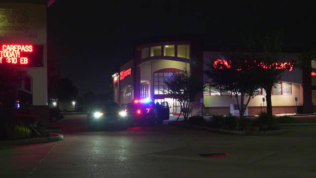 Houston police officer run over by robbery suspect's getaway car: HPD