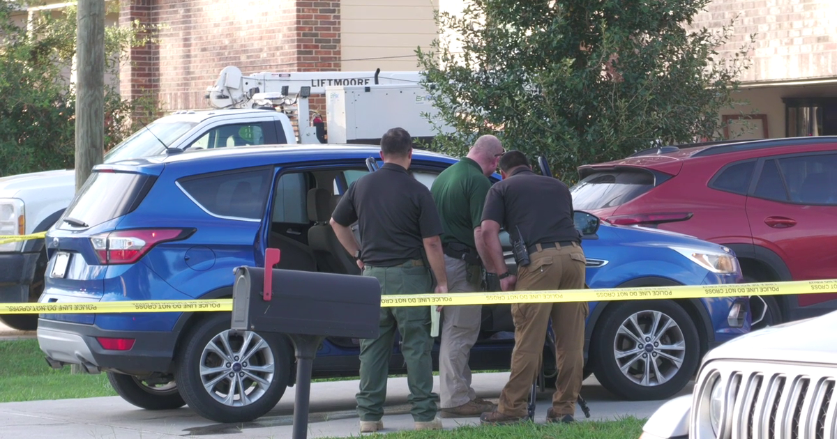 Dickinson shooting: Man dies after car crashes into parked vehicles ...