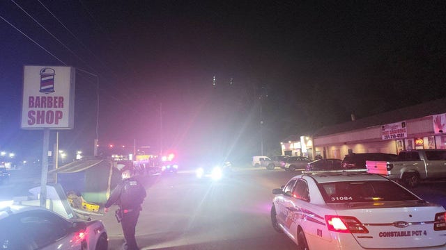 1 critically injured, 2 arrested in Houston bar stabbing