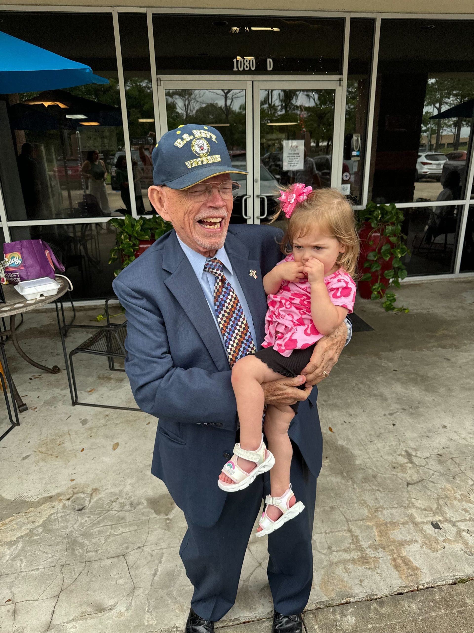 Houston Navy veteran fatally shot, run over during carjacking—Suspect at large