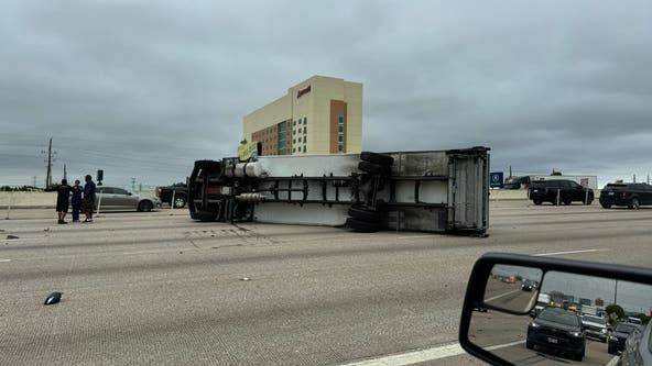 Houston traffic: Truck collision causes major delays on I-10 Katy Freeway