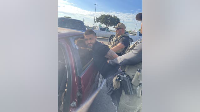 Texas prison escapee caught in Calallen after stealing car from convenience store