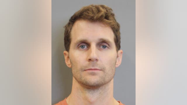 Husband accused of strangling wife posts $1 million bond