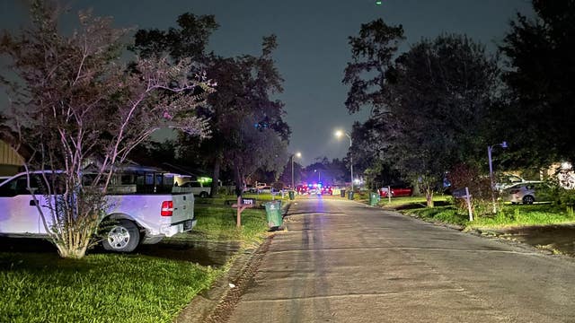 Houston crime: Search underway for suspect who fired shots at DPS Troopers