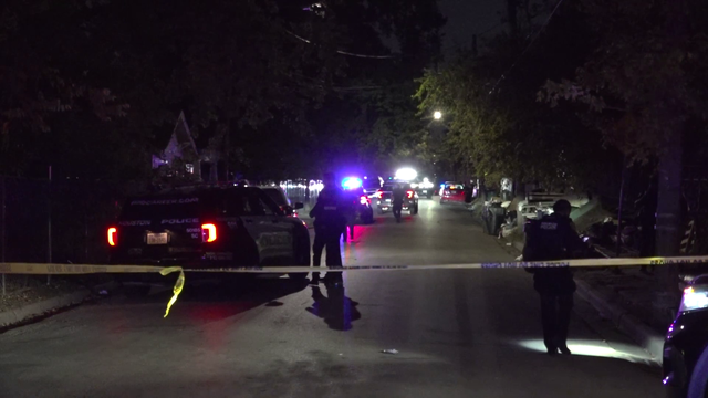 Houston crime: Man shot in the ankle after suspect threatens him