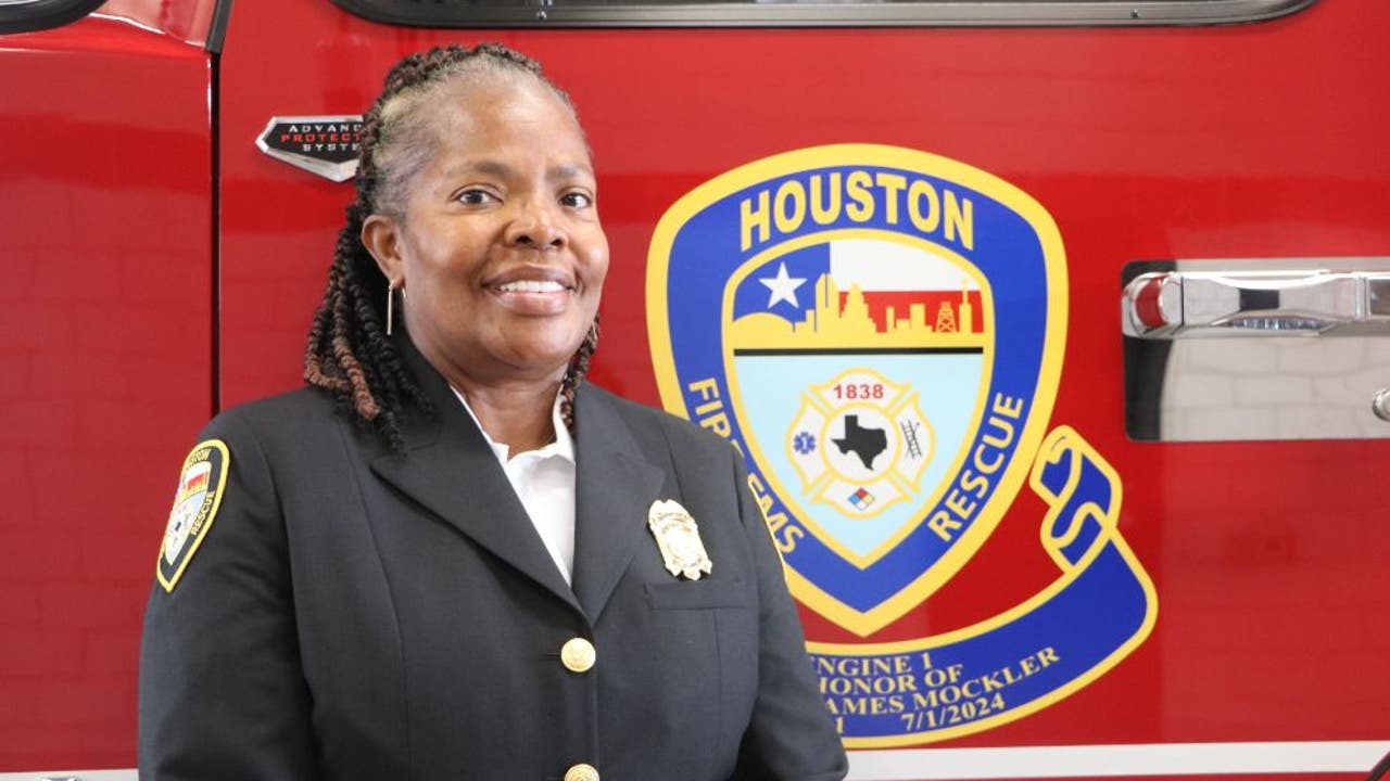 お*)様 FIRE MARSHAL FIIRE DEPT CHIEF #115 Houston Fire Chief appoints first Black female Fire Marshal | FOX