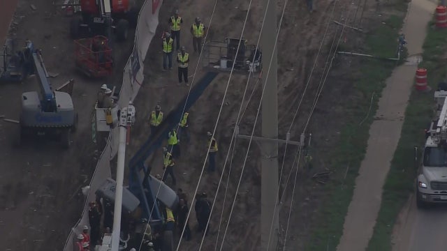 Harris County deputy shoots rifle-wielding suspect who jumped on car; suspect identified