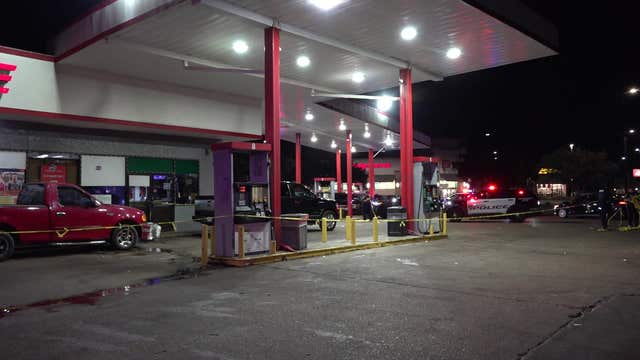 Houston security guard shoots man at store on Old Spanish Trail: police